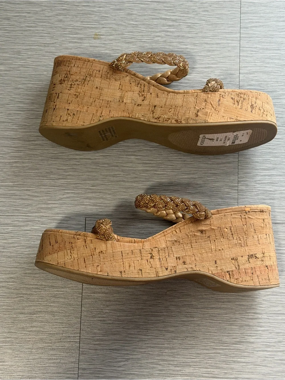 Steve Madden Danya-In Gold Wedges Size 9 NWOB